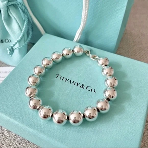 ❤️ Tiffany & Co. ❤️ HardWear Ball Bracelet 🤍 - Picture 2 of 8